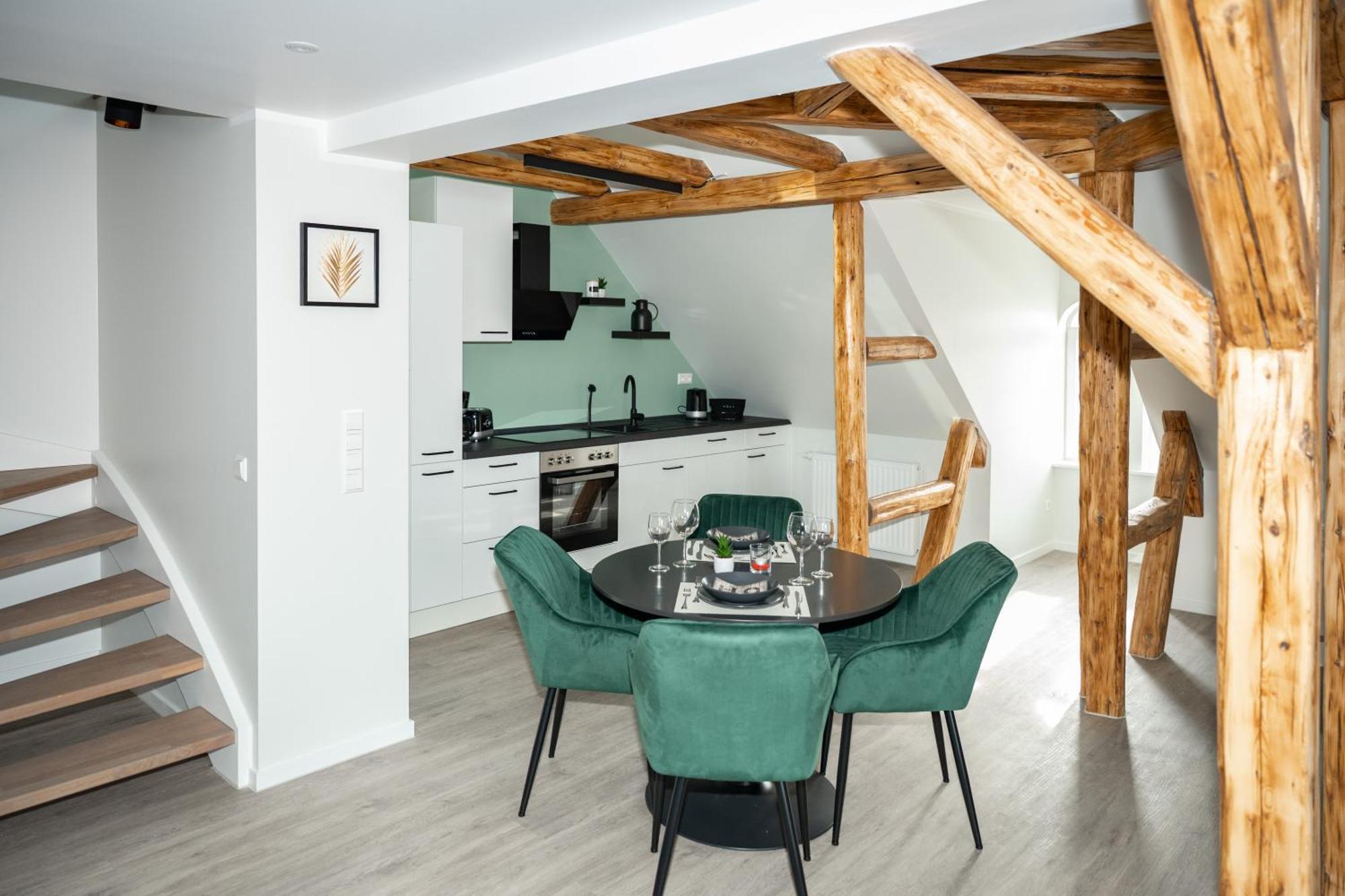 Schoenes Fachwerkhaus Mit Viel Charme In Der Altstadt Duderstadt Exterior foto